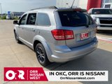 Used 2018 Dodge Journey SE w/ Blacktop Package image 3