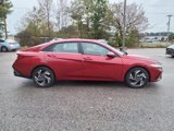 New 2025 Hyundai Elantra SEL image 2