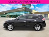 Used 2015 Nissan Rogue SV image 2