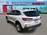 Used 2022 Ford Escape SE image 3