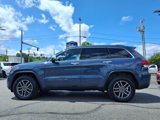 Used 2021 Jeep Grand Cherokee Limited w/ Luxury Group II image 2
