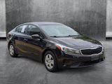 Used 2017 Kia Forte LX image 3