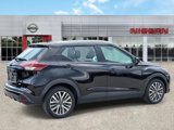 Certified 2023 Nissan Kicks SV image 3