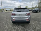 Used 2022 Jeep Compass Latitude image 6