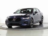 Used 2025 Volvo S60 B5 Core image 3