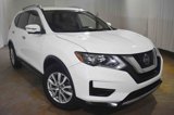 Used 2018 Nissan Rogue SV w/ Premium Package image 3