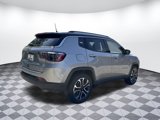 Used 2022 Jeep Compass Limited image 3