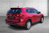 Used 2017 Nissan Rogue SV image 3