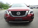 Used 2018 Nissan Pathfinder SV image 2