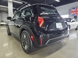 Used 2025 MINI Cooper 2-Door Hardtop image 3