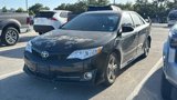 Used 2014 Toyota Camry SE image 2