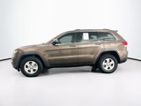 Used 2017 Jeep Grand Cherokee Laredo w/ Quick Order Package 23E image 4