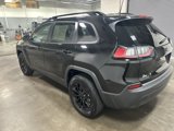 Used 2023 Jeep Cherokee Altitude Lux image 5
