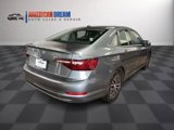Used 2020 Volkswagen Jetta SE image 5