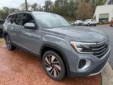 New 2025 Volkswagen Atlas SE image 3