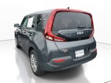 Used 2022 Kia Soul LX image 4