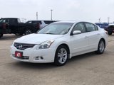 Used 2011 Nissan Altima 3.5 SR w/ 3.5SR Premium Pkg image 3