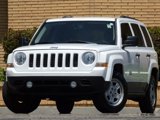 Used 2016 Jeep Patriot Sport image 2