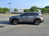 Used 2021 Nissan Rogue S image 2
