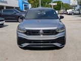 Used 2022 Volkswagen Tiguan SE R-Line image 3