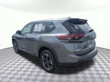 Used 2024 Nissan Rogue SV image 5