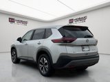 Used 2023 Nissan Rogue SV image 5