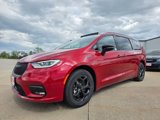 New 2025 Chrysler Pacifica Premium image 3