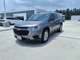 Used 2020 Chevrolet Traverse LS image 2