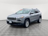 Used 2017 Jeep Cherokee Latitude w/ True North Edition image 3