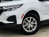 Used 2023 Chevrolet Equinox LS image 3