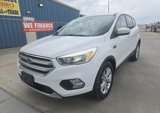 Used 2017 Ford Escape SE image 3