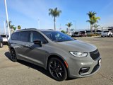 New 2025 Chrysler Pacifica Limited image 6