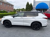 Used 2023 Mitsubishi Outlander SEL image 4