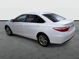 Used 2017 Toyota Camry SE image 2