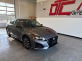 Used 2024 Nissan Altima 2.5 SV image 3