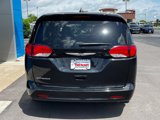 Used 2023 Chrysler Voyager LX image 4