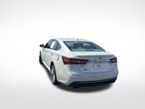Used 2017 Toyota Avalon XLE image 3