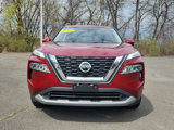 Used 2021 Nissan Rogue SV image 2