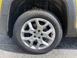 Used 2015 Jeep Renegade Latitude w/ Cold Weather Group II image 5