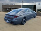 Used 2023 Hyundai Sonata SEL w/ Preferred Accessory Package image 5