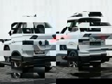 Used 2022 Volkswagen Tiguan SE image 3