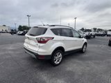 Used 2018 Ford Escape SE image 2