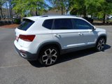 Used 2022 Volkswagen Taos SEL image 5