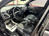 Used 2013 Dodge Avenger SE image 5