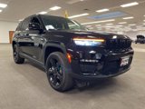 Used 2023 Jeep Grand Cherokee Limited image 2