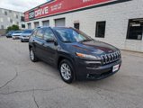 Used 2016 Jeep Cherokee Latitude image 4
