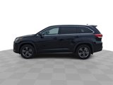 Used 2017 Toyota Highlander Limited Platinum image 5