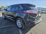 Used 2023 Ford Edge SEL w/ Convenience Package image 4