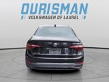 Used 2024 Volkswagen Jetta Sport image 3