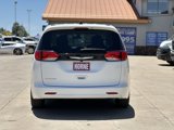 Used 2022 Chrysler Voyager LX image 4